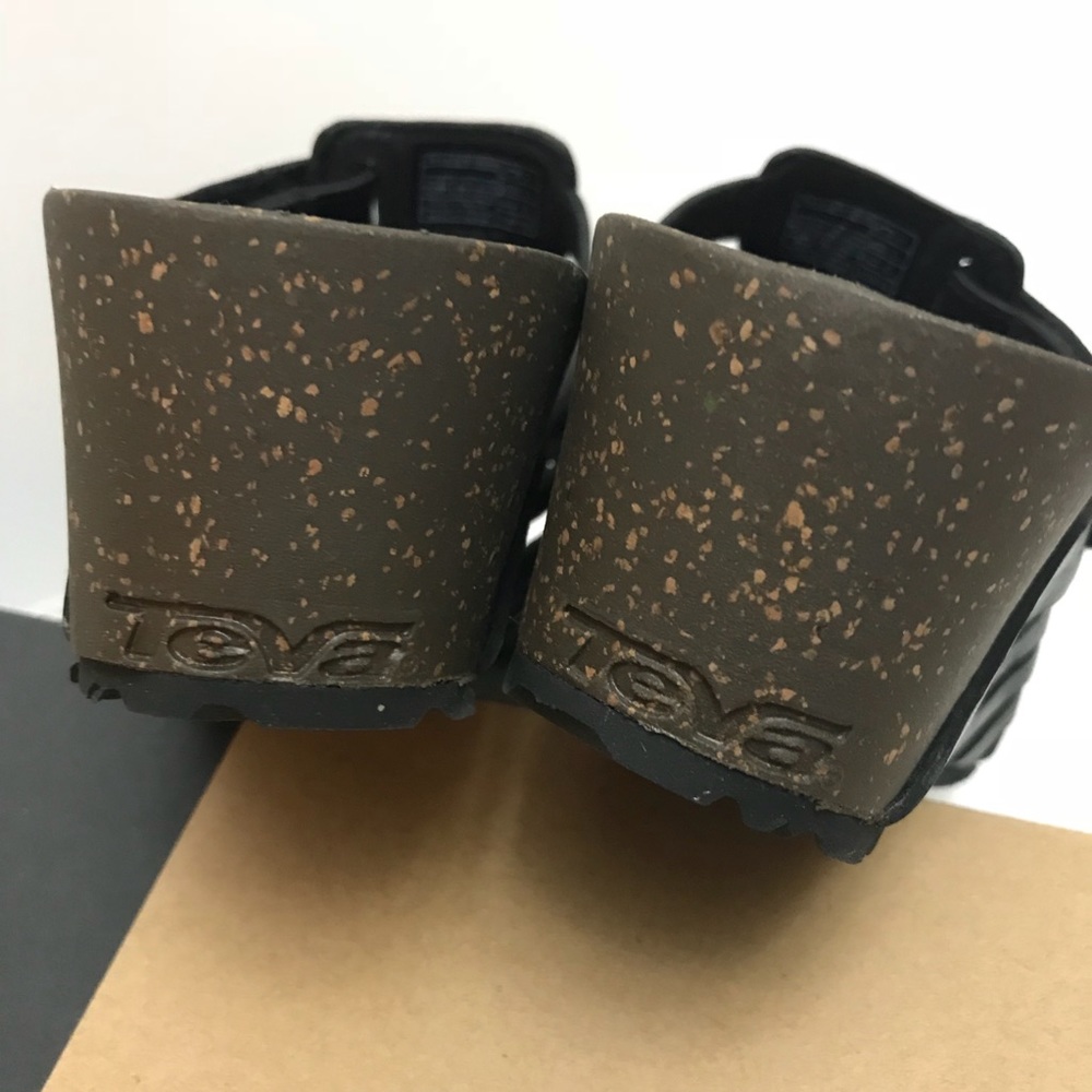 Teva Women's Cabrillo 3 Wedge Thong Sandal - Picture 6 of 8